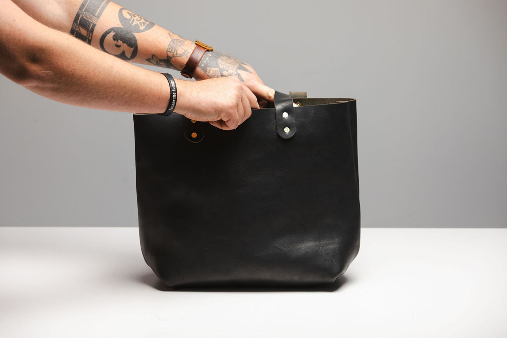 Single Shot Tote Bag